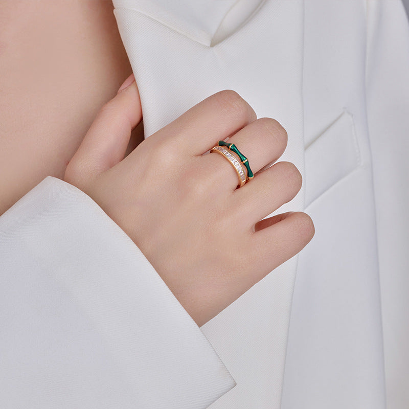 Golden Whisper – Zircon Bamboo Ring